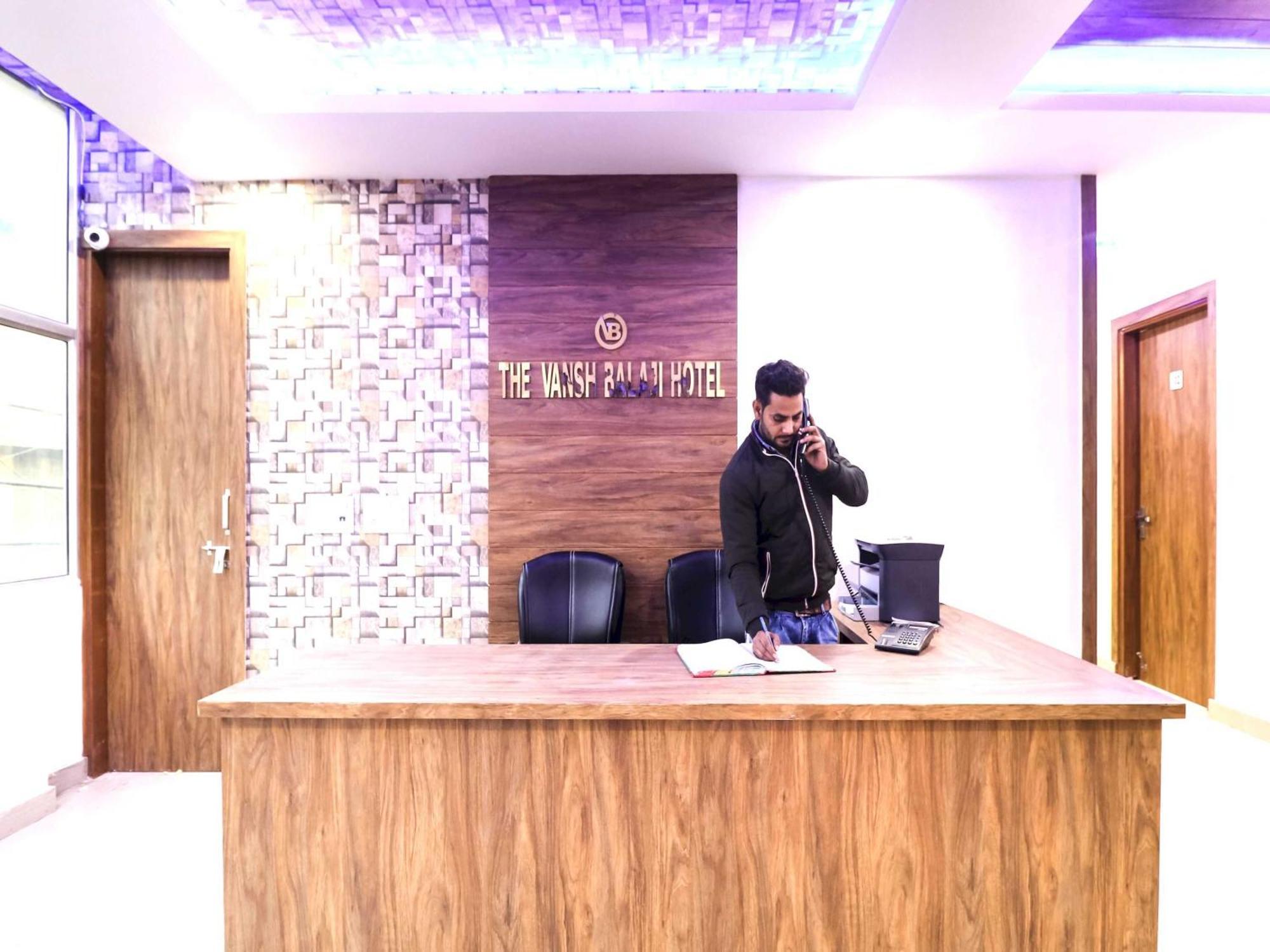 Hotel O The Vansh Balaji Hot Faridabad Buitenkant foto